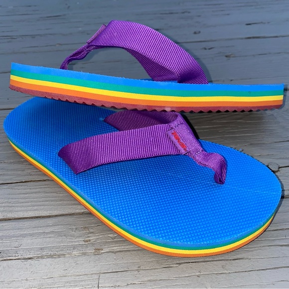 teva deckers flip flops